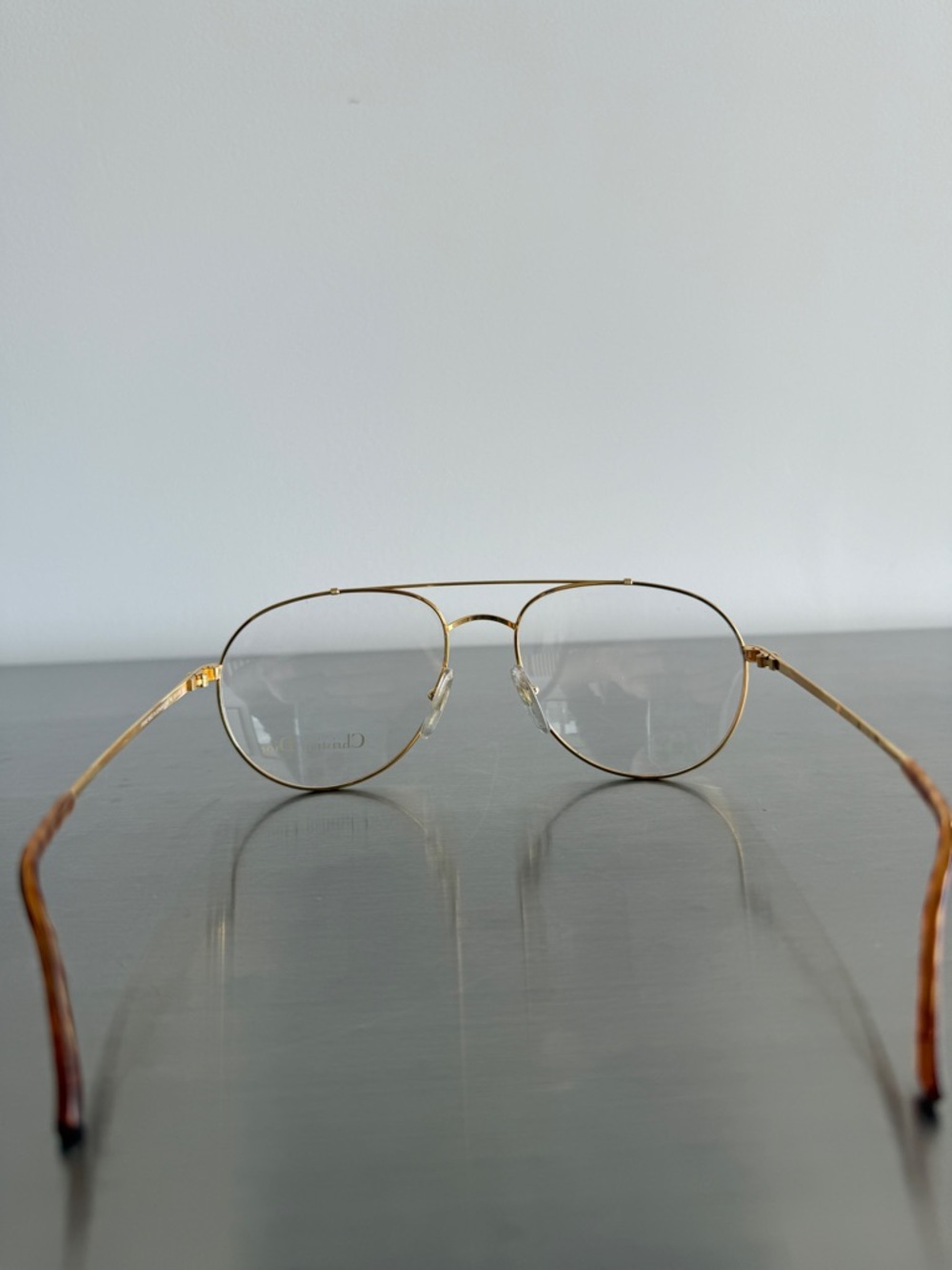 80’s Vintage Dior Gold aviator Glasses with Tortoiseshell Temples - Picture 6 of 14